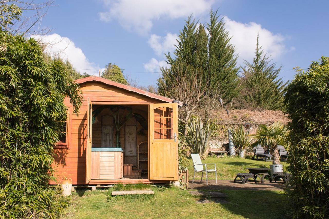 Ralph'S Barn Villa Newport  Exterior foto